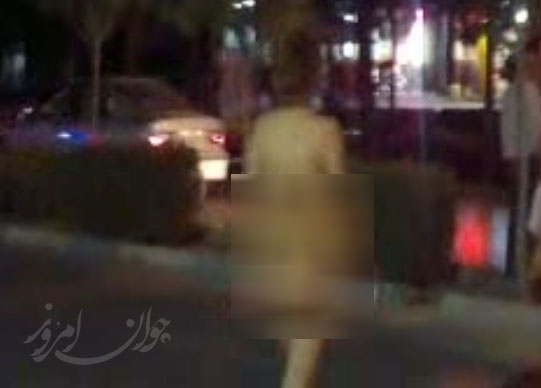 زن برهنه