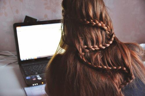 554214_122937431197013_953714976_n