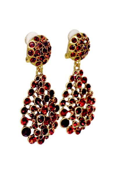 jewelry_earrings_oscar_de_la_renta_garnet_pave_bouquet_detail1