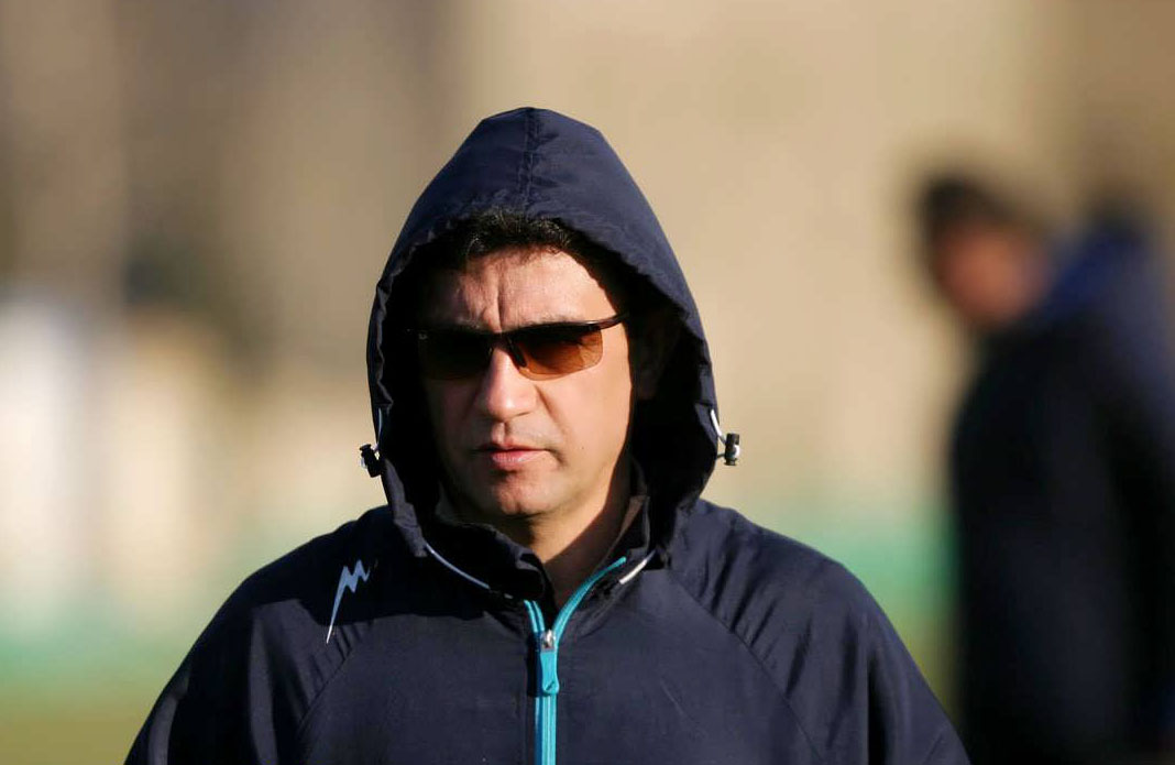 امیر قلعه‌نویی پس از انجام عمل زیبایی+ عکس