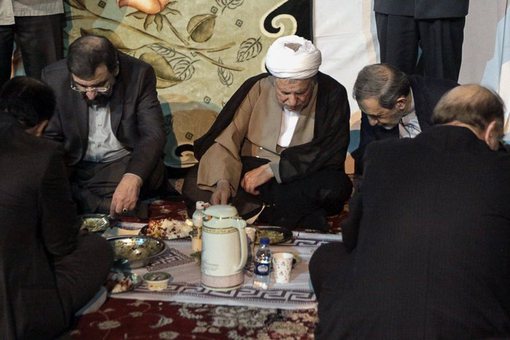 آیین افطار در مجمع تشخیص مصلحت نظام./ISNA  