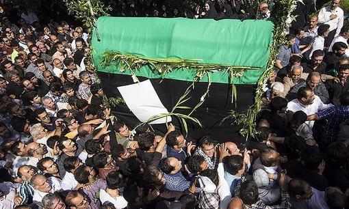 تشییع پیکر آیت الله سید جواد حیدری - یزد/TASNIM  