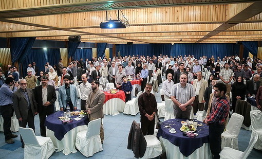 ضیافت افطاری نویسندگان به مناسبت روز قلم/TASNIM  