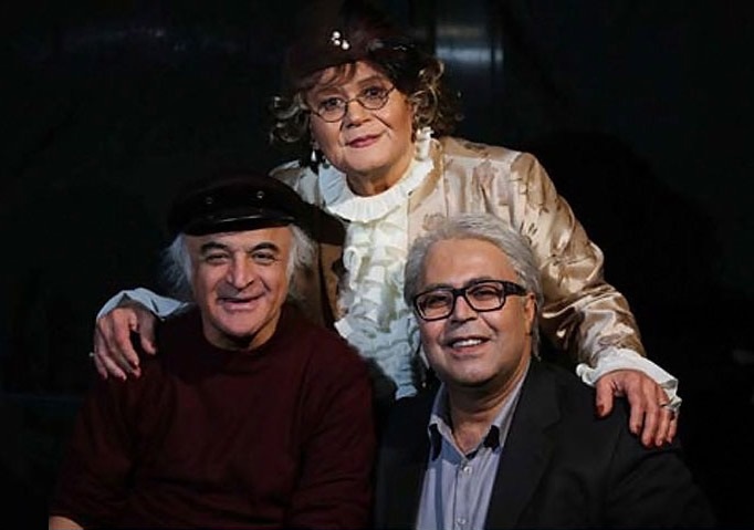 تصویر جالب اکبر عبدی در نقش یک زن