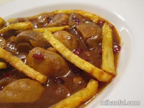 طرز تهیه خورش قیمه با قارچ
