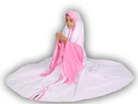 praying-chador4-e2