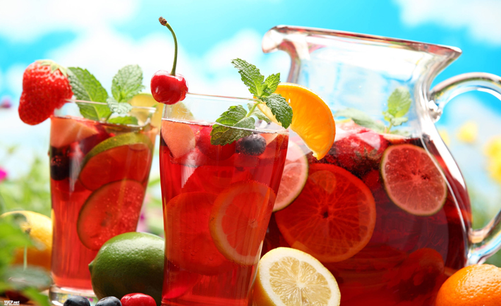 fruit-strawberries-drink-lime-2560x1600