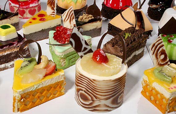 چگونه هوس به شیرینی را کم کنیم؟