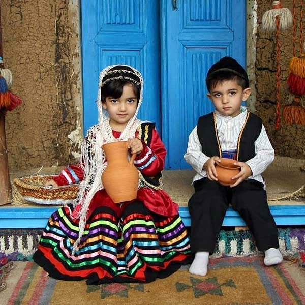 مدل های لباس محلی بچه گانه