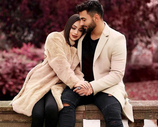 20 نشانه ای که ثابت می کند شوهرتان عاشق شماست