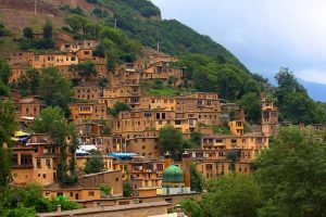 ...ماسوله شهری درشمال ایران در آغوش ارتفاع و تاریخ...