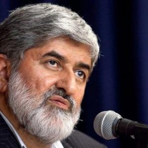 ...مطهری گفته روحانی به اندازه ی احمدینژاد جسارتی ندارد...