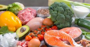 1_پروتئین را به رژیم غذایی خود اضافه کنید: