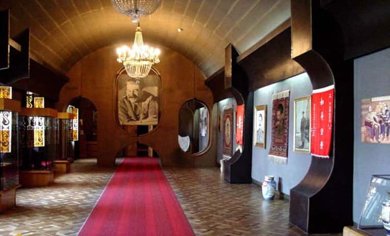 بازدید از موزه استالین، تجربهای بینظیر در سفر به تفلیس