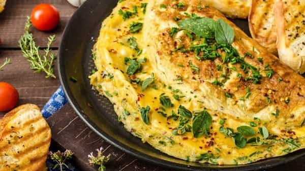 طرز تهیه املت پنیر را در چند دقیقه یاد بگیرید!