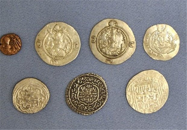 کشف 1500سکه مربوط به ادوار تاریخی در شهرستان اسدآباد