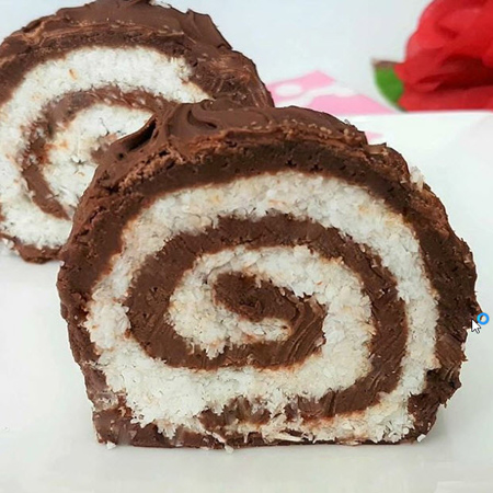 طرز تهیه کیک یخچالی رولی